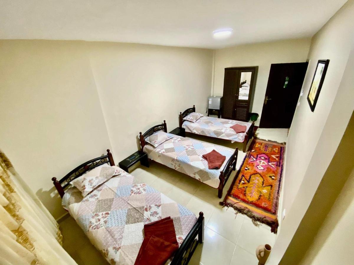 Petra View Flat Hotel วาดี มูซา ภายนอก รูปภาพ